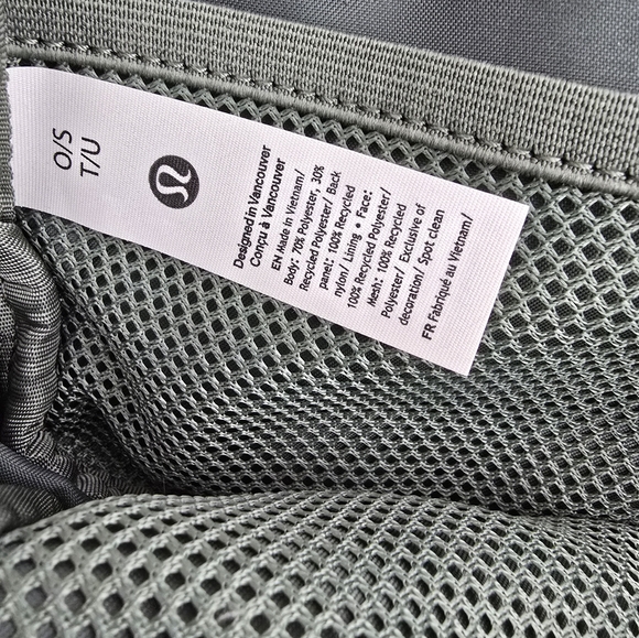 Lululemon Everywhere Belt Bag Fleece Large 2L Light Green Sherpa Fannypack - Picture 8 of 12